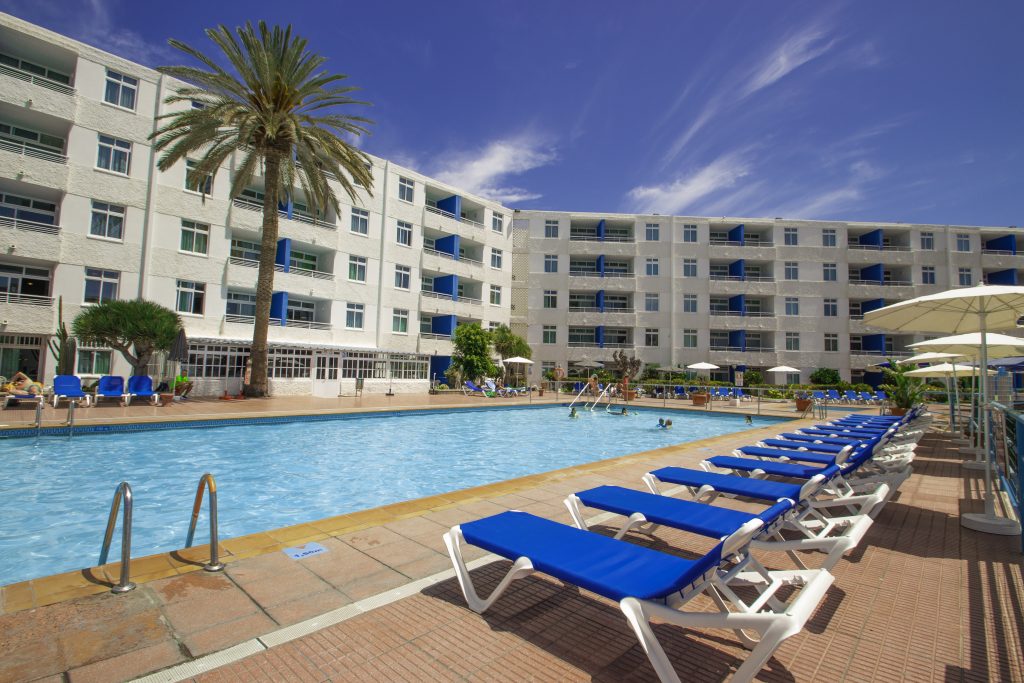 Tamaragua_20250423_PoolArea-11